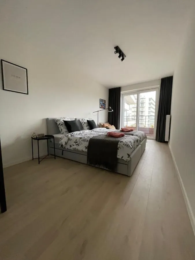 Appartement Florence at Sea, Luxe 3 slpk app met zonnig terras op super locatie. Oostende